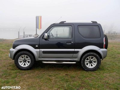 Culoarenegru Second-hand 2012 Suzuki Jimny Style SUV | 16.200 EUR