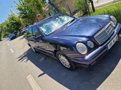 Utilizat 1996 Mercedes E300 Berlinǎ | 2.000 EUR