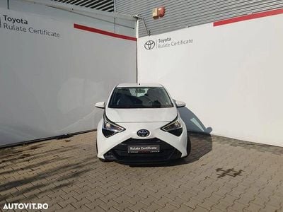 Culoarealb Utilizat 2019 Toyota Aygo Hatchback | 9.650 EUR (Scump)