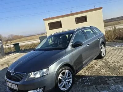 Gri Utilizat 2015 Skoda Octavia Break | 6.800 EUR (Preț OK)