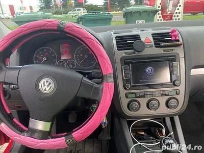 Second-hand VW Golf VI 110 CP (80 kW) 2008 Hatchback