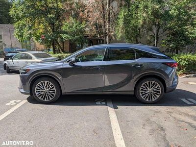 Culoaregri Utilizat 2024 Lexus RX350h Luxury Line SUV | 69.999 EUR