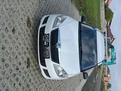 Second-hand Skoda Roomster 75 CP (55 kW) 2010 Monovolum