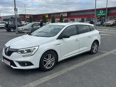 Utilizat 2019 Renault Mégane GrandTour Break | 11.800 EUR (Puțin scump)