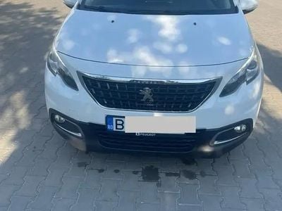 Alb Utilizat 2018 Peugeot 2008 Allure SUV | 8.990 EUR (Preț OK)