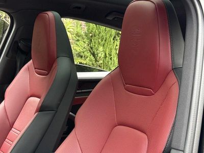 Negru Utilizat 2024 Porsche Cayenne S SUV | 137.910 EUR (Scump)