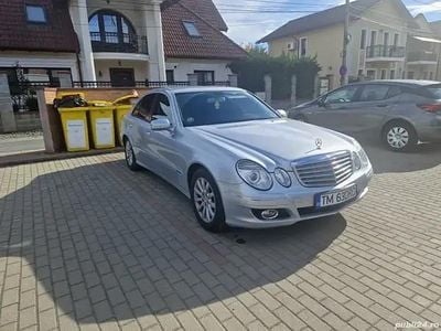 Mercedes E220