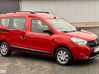 Culoarerosu Utilizat 2019 Dacia Dokker Lauréate Monovolum | 6.500 EUR (Preț bun)