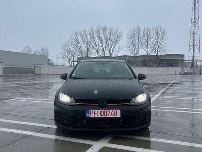 Culoarenegru Second-hand 2014 VW Golf VII GTD Hatchback | 9.100 EUR (Super Preț)