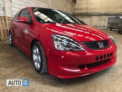 Second-hand Honda Civic 90 CP (66 kW) 2004 Roșu Hatchback