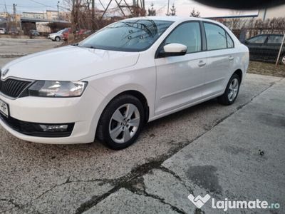 second-hand Skoda Rapid 2019 benzina