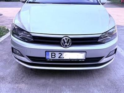 Argintiu Second-hand 2018 VW Polo Hatchback | 7.900 EUR (Preț bun)