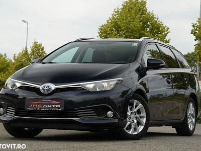 Toyota Auris Hybrid