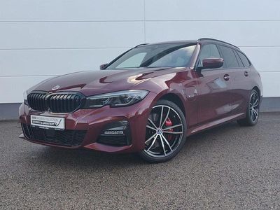 Utilizat 2022 BMW 330e M Sport Break | 45.349 EUR (Scump)