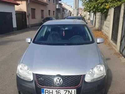 VW Golf V
