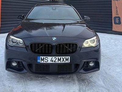 Culoarealbastru Second-hand 2015 BMW 520 Comfort Edition Break | 11.500 EUR (Super Preț)
