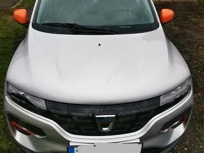 Second-hand Dacia Spring Comfort Plus 33 kW (45 CP) 2022 Argintiu Hatchback