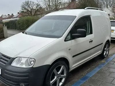 VW Caddy
