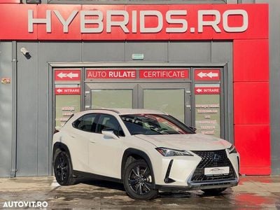 Second-hand Lexus UX 250h Business Edition 184 CP (135 kW) 2022 Culoarealb SUV