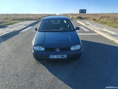 VW Golf IV