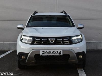 Second-hand Dacia Duster Comfort 115 CP (84 kW) 2021 Culoarealb SUV