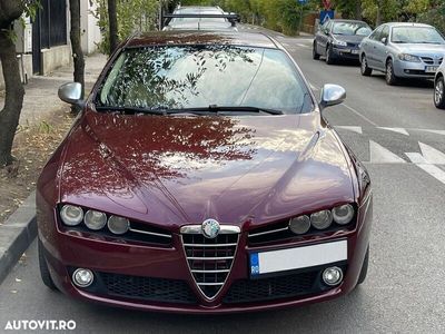 second-hand Alfa Romeo 159 2,4 Multijet Distinctive