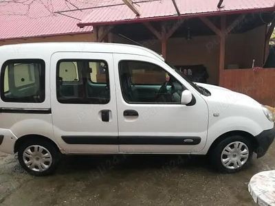 Second-hand 2006 Renault Kangoo Monovolum | 2.300 EUR