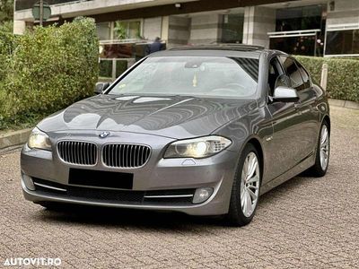 Culoarealte culori Second-hand 2010 BMW 530 Sport Line Berlinǎ | 9.500 EUR (Preț OK)