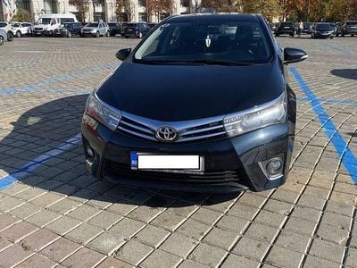 Culoaregri Utilizat 2015 Toyota Corolla Sol Berlinǎ | 12.700 EUR (Puțin scump)