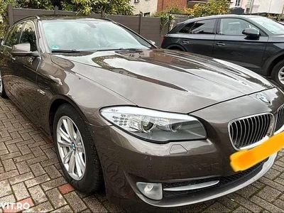 Culoaremaro Utilizat 2013 BMW 520 Luxury Line Hatchback | 7.900 EUR (Super Preț)