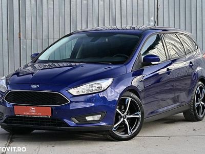 Second-hand Ford Focus Business Edition 125 CP (91 kW) 2015 Culoarealbastru Break