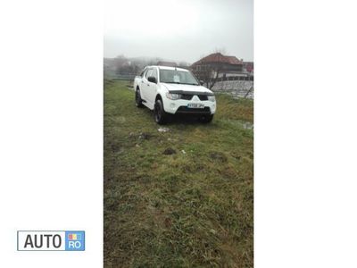 Second-hand Mitsubishi L200 136 CP (100 kW) 2008 Alb Pickup