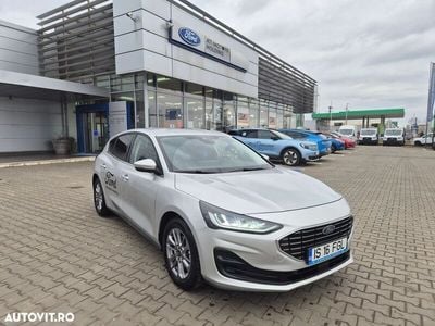 Argint Utilizat 2022 Ford Focus Titanium Hatchback | 18.489 EUR