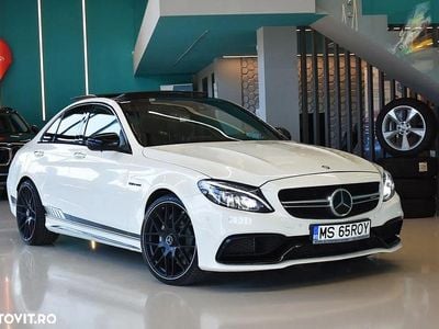 Culoarealb Utilizat 2015 Mercedes C63 AMG AMG Berlinǎ | 29.500 EUR