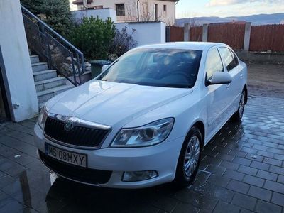 second-hand Skoda Octavia 1.6 TDI DPF Ambiente