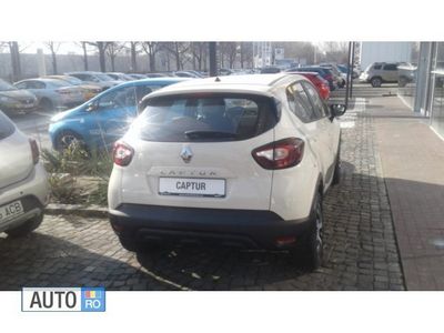 second-hand Renault Captur ZEN TCe 90