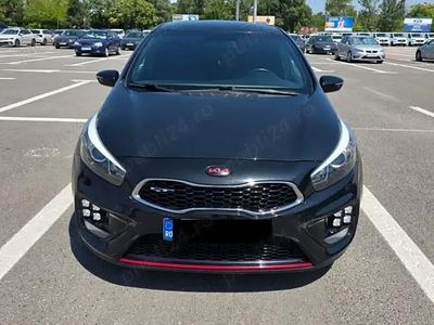 Negru Utilizat 2015 Kia Ceed GT Hatchback | 14.000 EUR