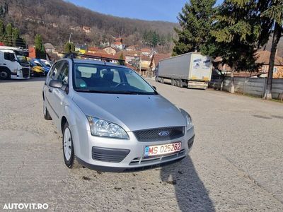 second-hand Ford Focus 1.6 Ti-VCT Ghia