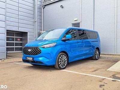 Nouă Ford Tourneo Titanium X 232 CP (170 kW) 2025 Culoarealbastru Van