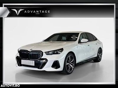 Second-hand BMW 520 Comfort Edition 197 CP (144 kW) 2025 Culoarealb Berlinǎ