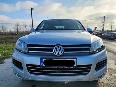Gri Utilizat 2012 VW Touareg SUV | 17.500 EUR (Preț bun)