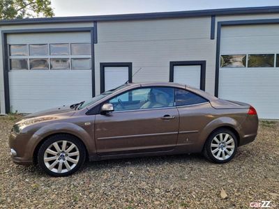 Utilizat 2010 Ford Focus Cabrio | 3.999 EUR