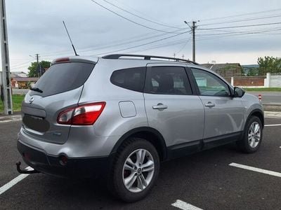 Nissan Qashqai +2