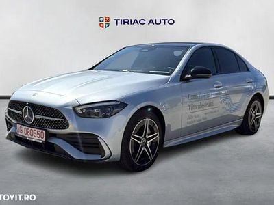 Second-hand Mercedes C300e 313 CP (230 kW) 2024 Culoareargint Berlinǎ