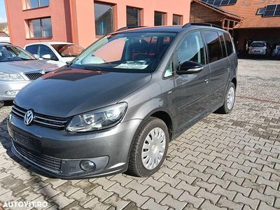 Second-hand VW Touran Match 105 CP (77 kW) 2012 Culoaregri Monovolum