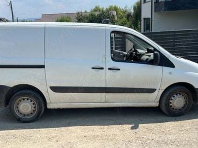 Second-hand Citroën Jumpy 101 CP (74 kW) 2014 Monovolum