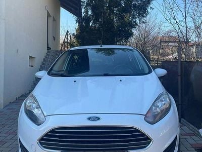 Second-hand Ford Fiesta Trend 75 CP (55 kW) 2015 Culoarealb