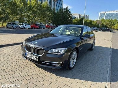 BMW 730