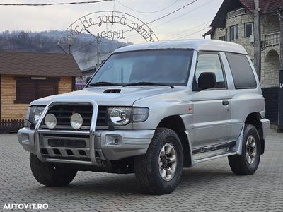 Culoareargint Second-hand 2001 Mitsubishi Pajero Sport Instyle SUV | 4.590 EUR