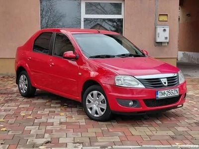 Utilizat 2012 Dacia Logan Berlinǎ | 2.350 EUR